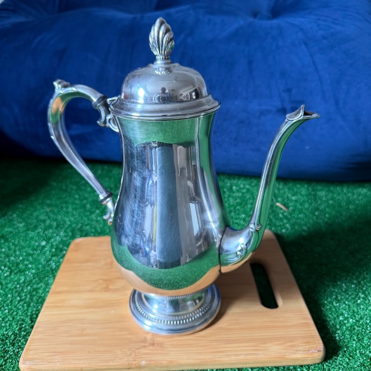 ONEIDA ヴィテージ　アンティーク Oneida Silverplate Coffee Tea Pot Du Maurier Pattern Hollowware