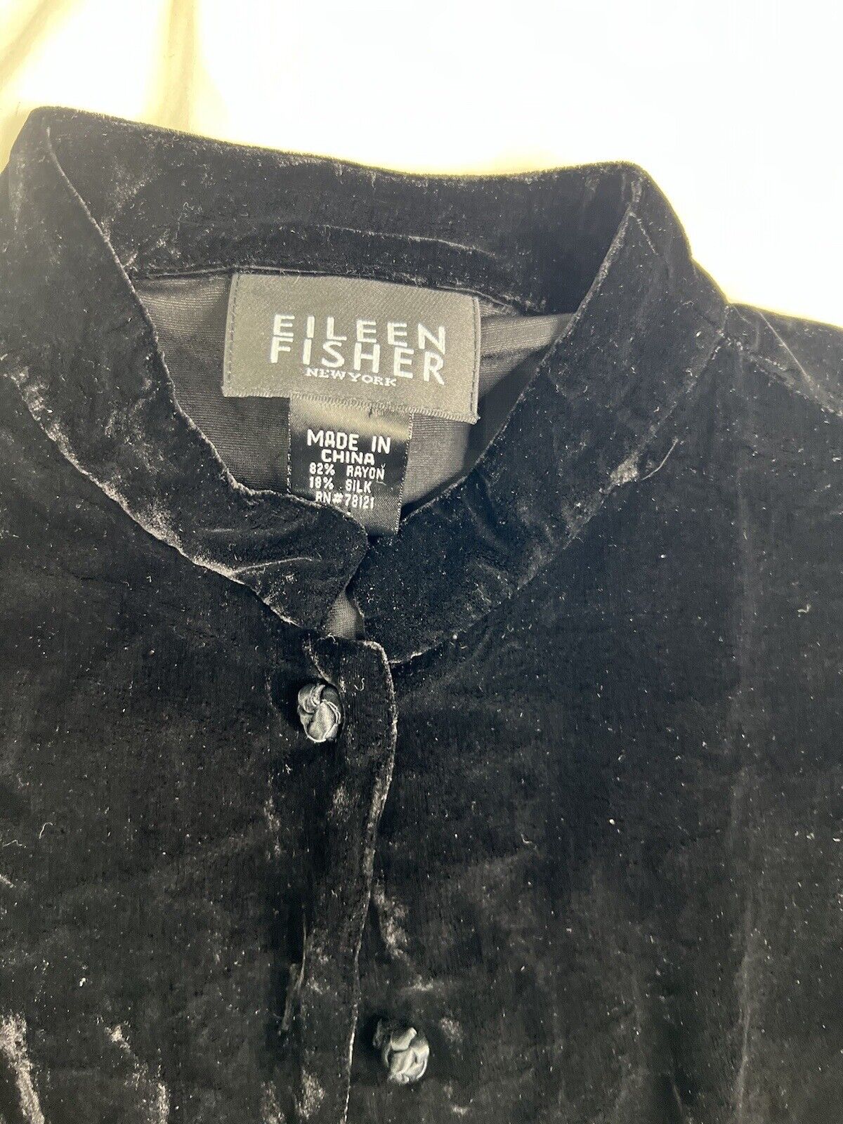 Eileen Fisher black M rayon silk blend velour but… - image 3