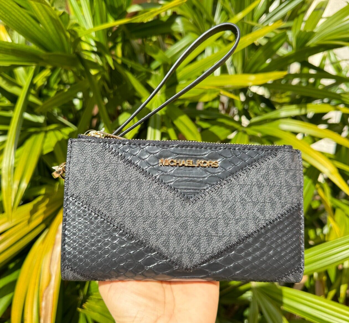 Michael Kors Jet Set Travel Large Double Zip Wallet MK Black Multi