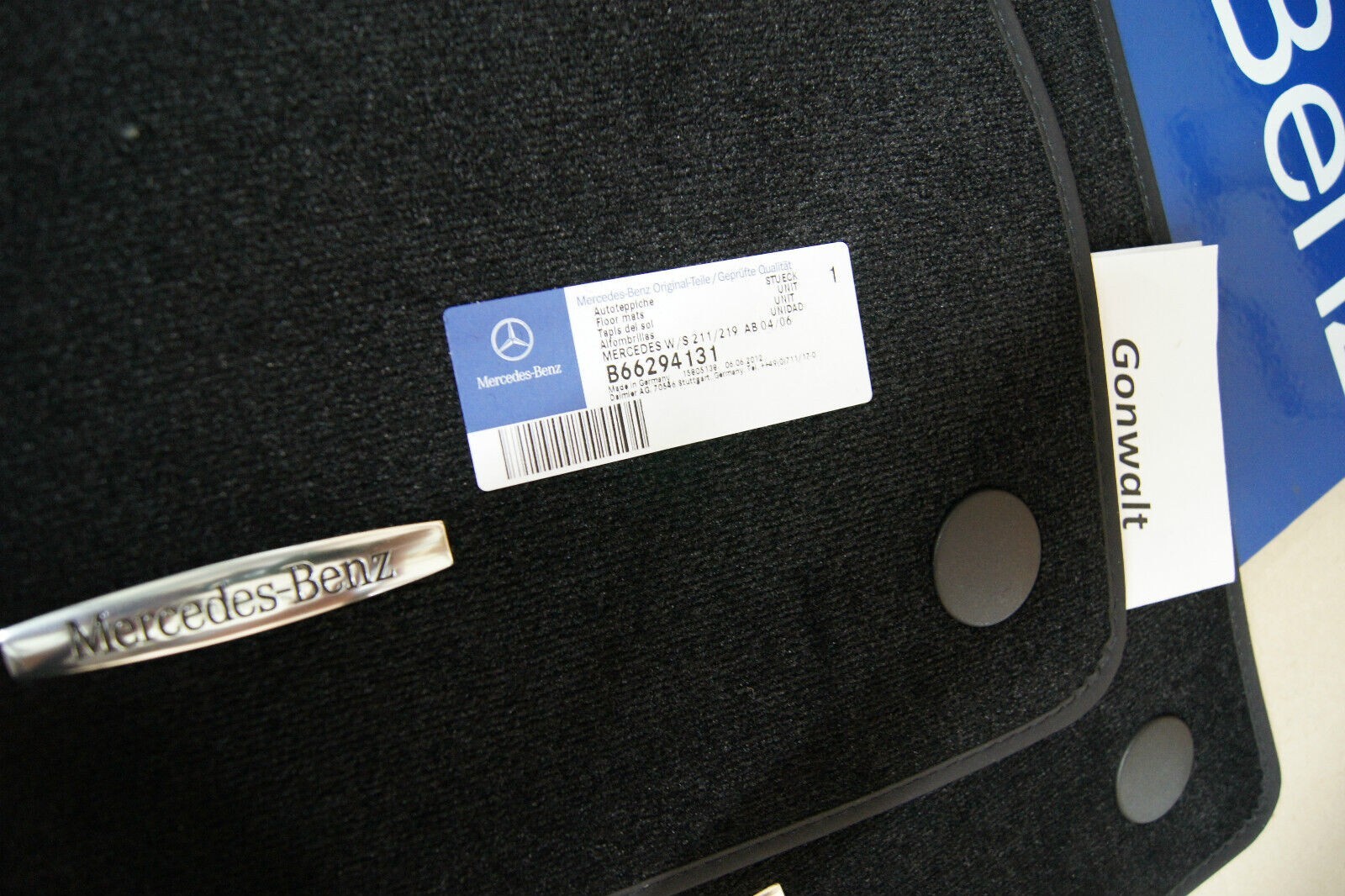 OEM 66294131 Mercedes Benz New CLS550 CLS63 AMG Black Carpet Floor Mats