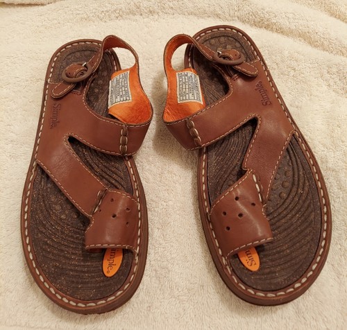 Ladies Simple brown sandals size 9 | eBay
