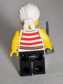Lego Pirate figure PI169 From 40158 LEGO Chess Set. Black Pants