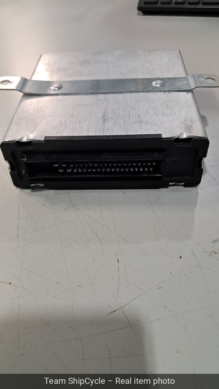 U24065 0913 Maserati Quattroporte M139 CDC Suspension Control Module 290 G2U