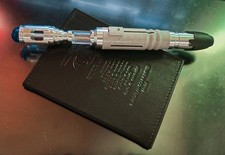 US NOW 10th Doctor Who Metal Sonic Screwdriver Scalable LED Replica Prop Gift