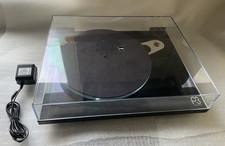 Rega Planar 3 / P3 Turntable, Gloss Black - No Tonearm