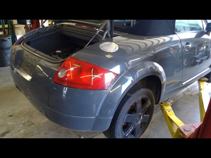 AUDI TT 2001 llaves/pestillos/cerraduras 420350-1 Foto 4 de 4