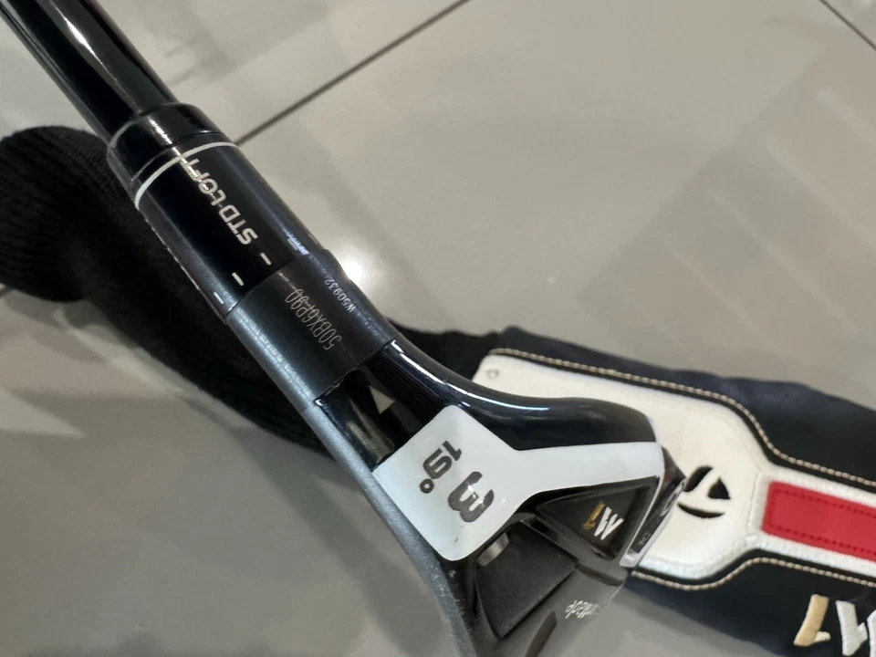 TaylorMade M1 3 Rescue Hybrid Fujicura Pro 80 R Graphite With Cover - Image 3 of 4