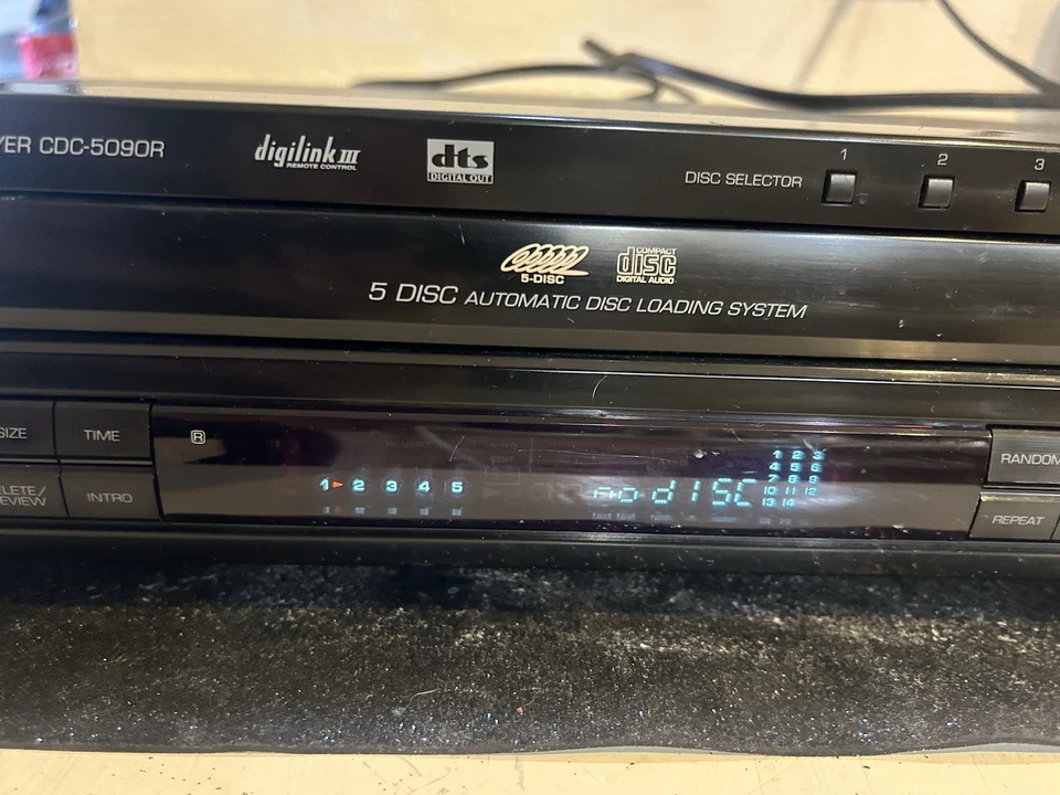 Reproductor cambiador de discos carrusel Sherwood CDC-5090R 5 CD - ¡Probado y funciona sin control remoto! Foto 3 de 4