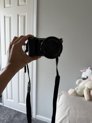Sony Alpha A5000 20.1MP Mirrorless Digital Camera