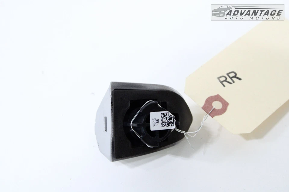 2013-2016 FORD FUSION REAR RIGHT SIDE DOOR PANEL HANDLE LOCK BEZEL COVER CAP OEM - Image 4 of 4