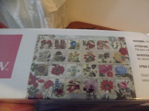 NEW seesaw Flower stamp collection jigsaw puzzle 1000 pieces botanical SEALED BX - Picture 5 of 7
