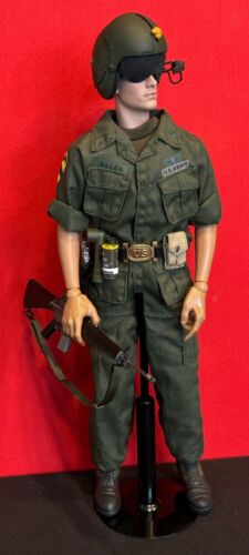 1/6 US ARMY MAC-V SOG VIETNAM WAR HELICOPTER PILOT BANDIT JOES CUSTOM. - Picture 4 of 4