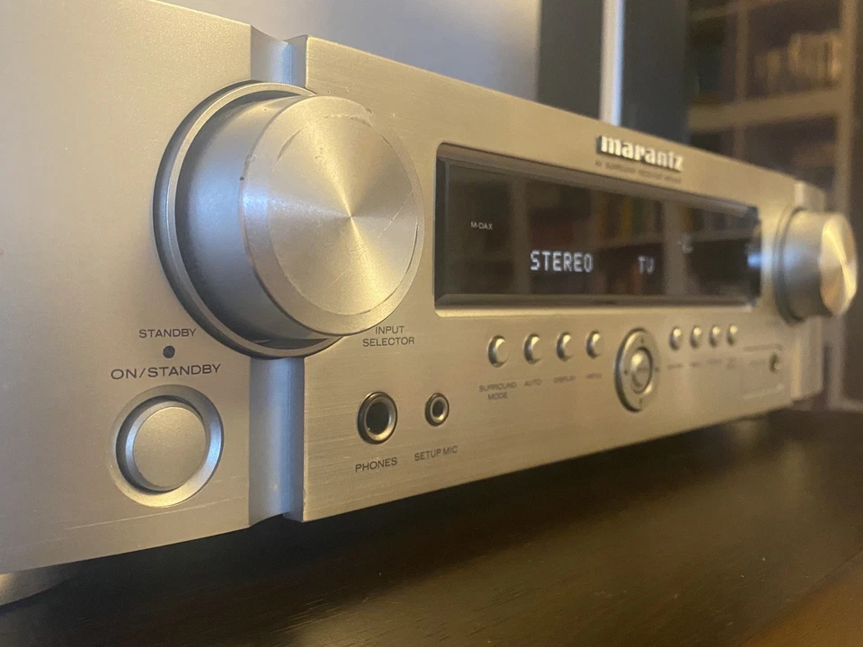 MARANTZ NR1402 Class D A/V 5.1 Slim Case Receiver DTS HD Master 3D Phono CEC ARC - Bild 2 von 4