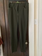 Lululemon Women s Green Solid Dress Pants Fla...