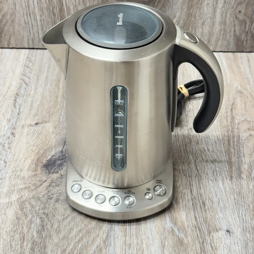Breville BKE820XL Kettle 7-Cup Electric Kettle Brushed Stainless Steel FAST SHIP