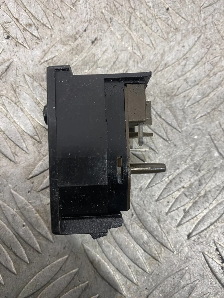 AUDI A6 C4 1996 1995 interruptor de espejo retrovisor eléctrico delantero botón de control 4A0959565 #10 Foto 4 de 4