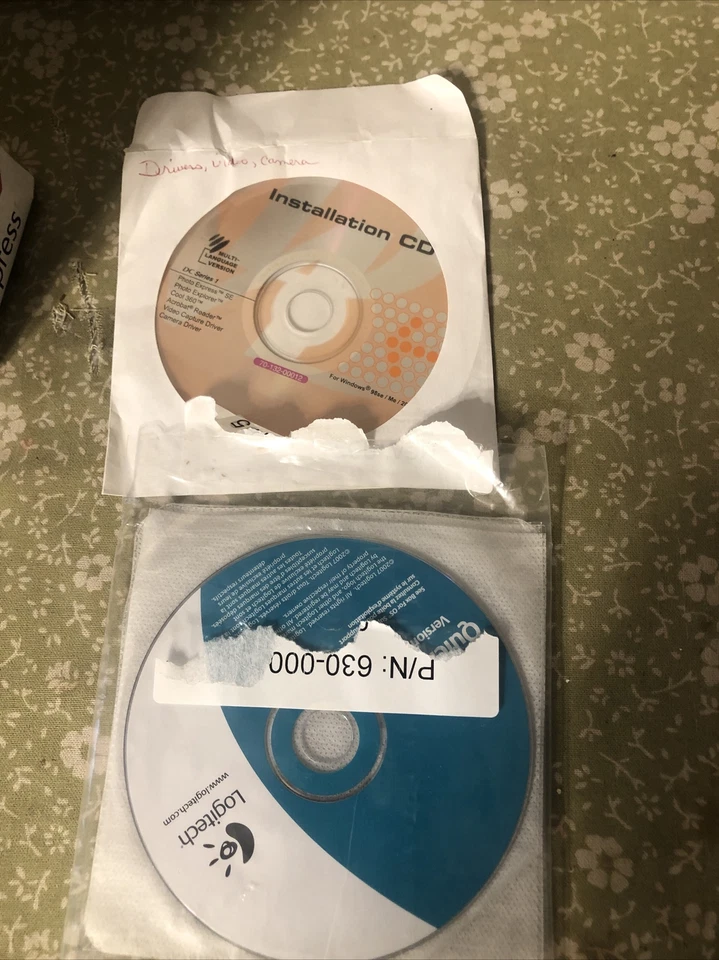 Logitech QuickCam Express Web Camera Webcam USB. Slightly Used  - Image 3 of 3