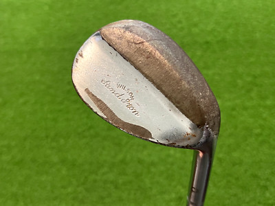 Vintage 1940's WILSON SAND IRON Punch Dot Face Right Handed