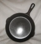 Vintage GRISWOLD Cast Iron SKILLET Frying Pan # 6 SMALL