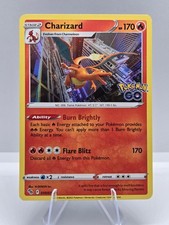 Charizard 010/078 Holo Raro Pokemon GO Pokemon quasi nuovo