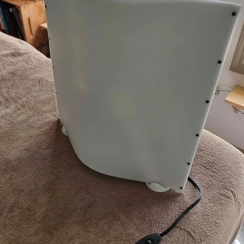 Lowel Ego Digital Imaging Fluorescent Lights (x2) - food/product photography - Image 2 of 4