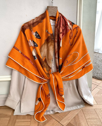 70% Cashmere 30% Silk Scarf Neckerchief 53" Square Shawl Bandana horse Print