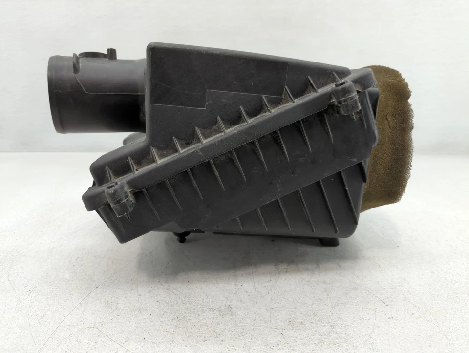 Трубка впускного шланга воздухоочистителя Gmc Yukon Xl DLEHD - Изображение 4 из 4