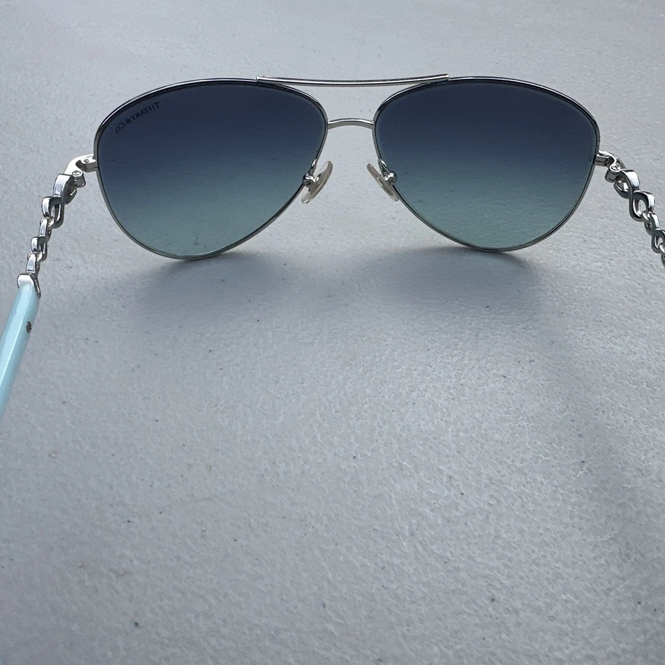 Auténticas gafas de sol Tiffany & Co. Infinity Silver Aviator TF 3049B 60019S Foto 3 de 4