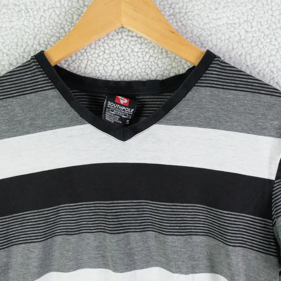 Vintage Southpole T Shirt Womens Small Black White Striped Cap Sleeve Y2K - Image 2 of 4