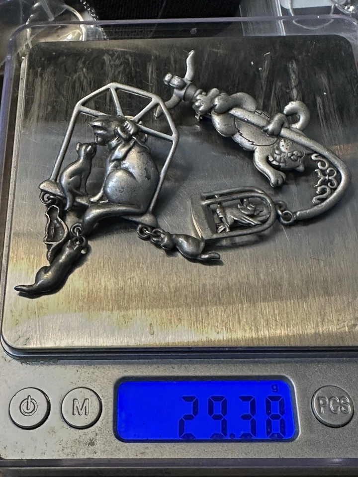 Par de broches vintage de peltre para gatos LCD y JJ firmados por coleccionistas Foto 2 de 4