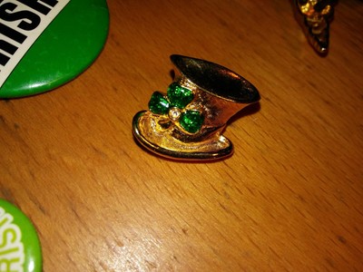 pin the hat on the leprechaun