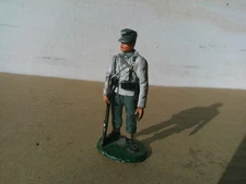 Valiant, ww2 Greman mountain winter trooper Lead Figurine, HAND PAINTED 54mm
