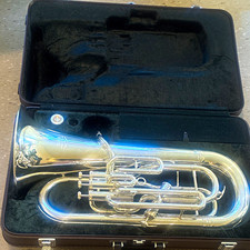 Yamaha 621 S B Flat Euphonium 4 Valve European/Japanese Model hard to get in US