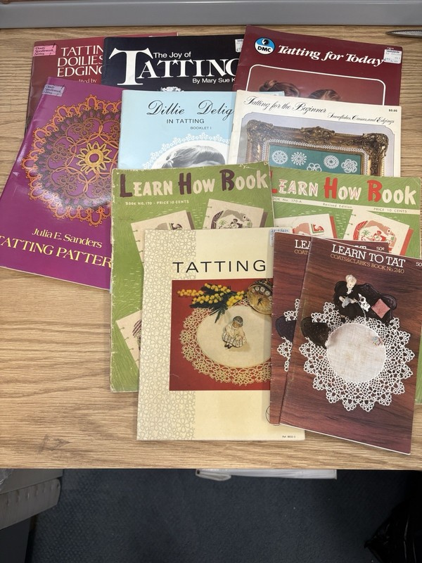 Lot of 11 Tatting Instruction & Pattern Books