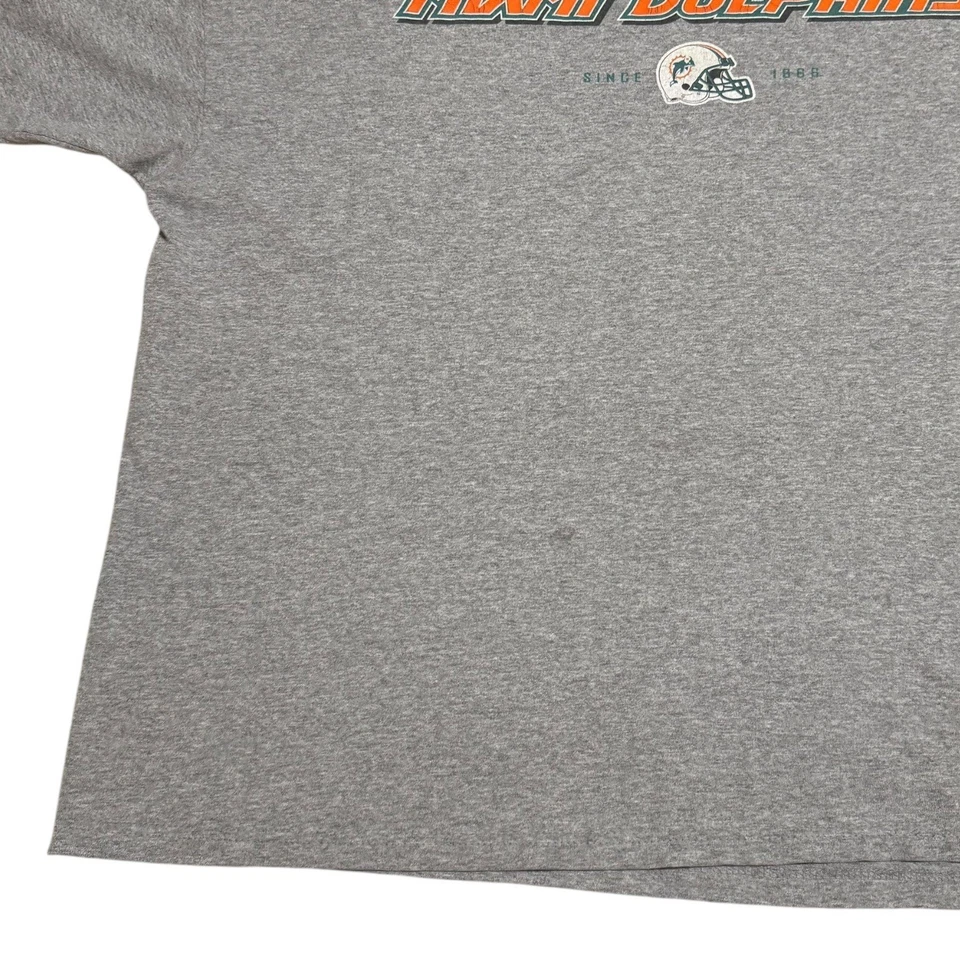 Camisa gris envejecida vintage de los años 2000 Reebok Miami Dolphins deletrea para hombre 2XL Foto 3 de 4