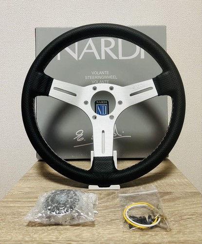 NARDI Classic Leather Steering Wheel 13 inch #PG3N79 - Picture 5 of 6