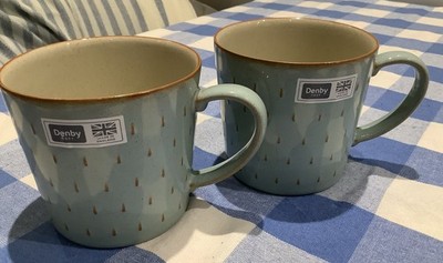 Brandneu mit Etikett 2 x Denby Heritage Pavillon Kaskade Steinzeug Tassen. Große 400 ml Becher