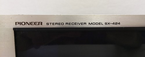 Vintage PIONEER AM FM Stereo Receiver Model SX-424 ~ Powers On ~ Gets Signal - Picture 2 of 24