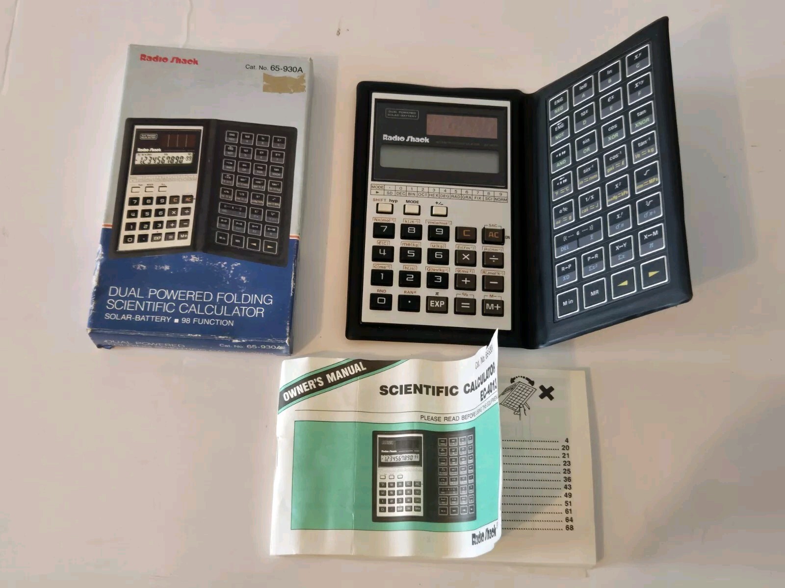 Radio Shack Scientific Calculator EC-4013 Dual Power Solar Battery Rare NOS