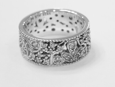 Authentic Pandora Ring Shimmering Leaves Sterling Silver Multiple Sizes  190965CZ