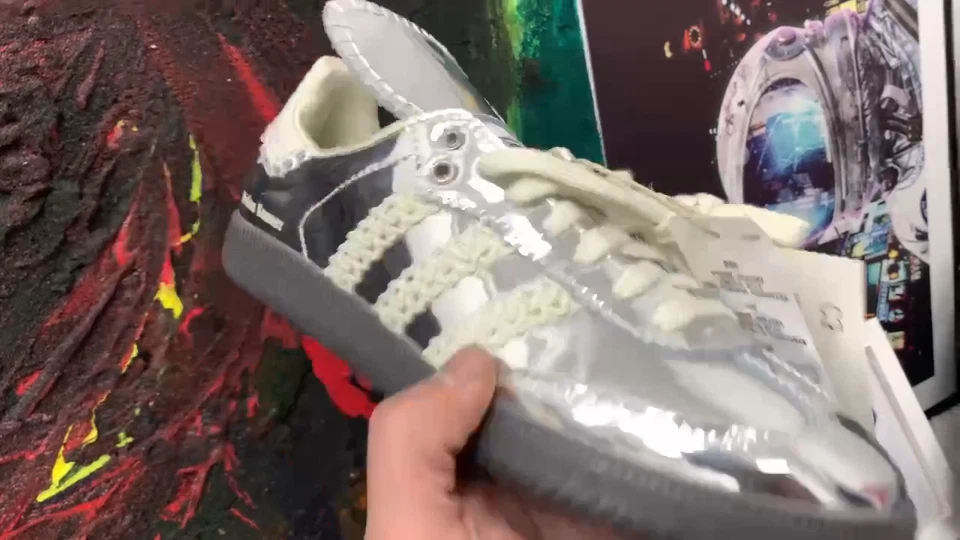 阿迪达斯 Wales Bonner x Samba 银色 金属色-IG8181-全新带盒 — 第 3/4 张图片