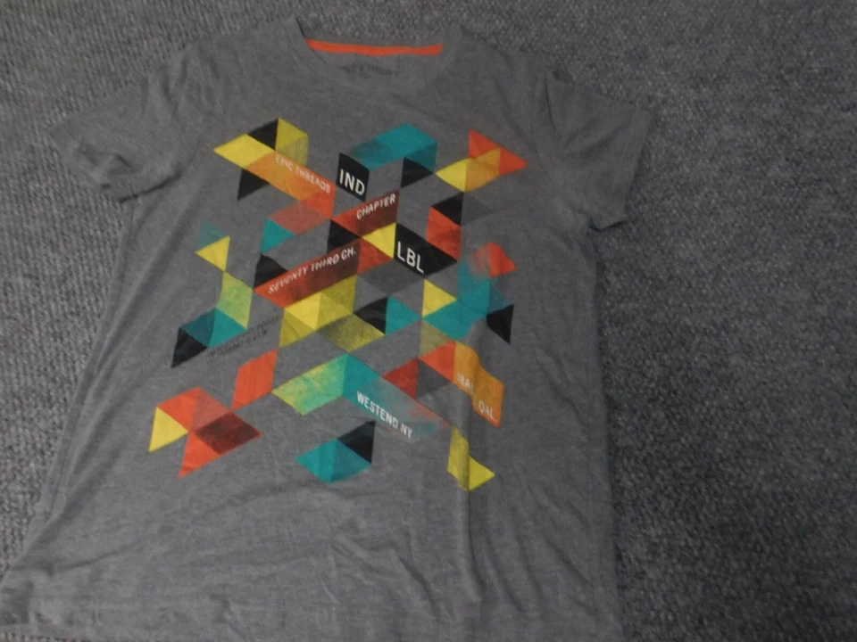 Camisa Epic Threads Boys Extra Grande Gris Gráfico Foto 3 de 4