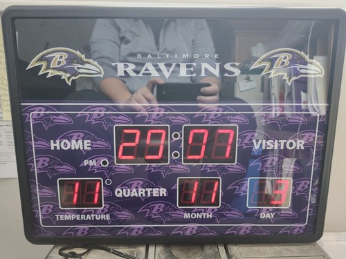 Baltimore Ravens Scoreboard Led Wall Clock Missing Some Lightup - Picture 2 of 2