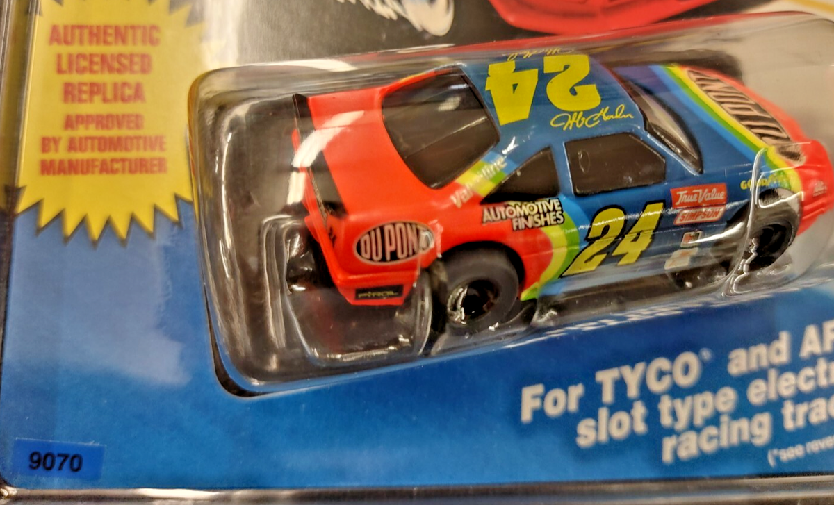 Tyco 9070 DUPONT #24 Jeff Gordon Magnum 440-X2 HO Slot Car NEW | eBay