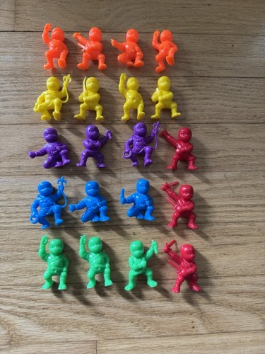 lot of 20 Mini Ninja figures Gumball Vending Machine 2”