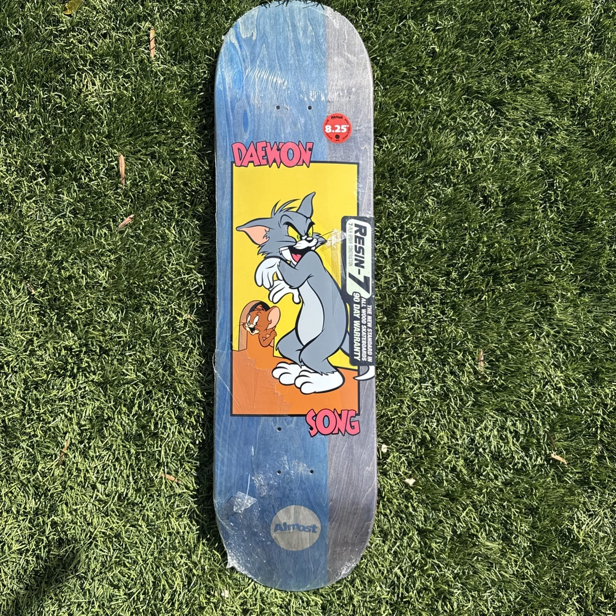 Cera Per Cordolo Almost Skateboards Puck - Singolo - Colori Assortiti - WAX-AM-PUCK