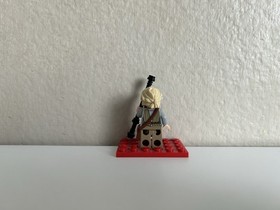 LEGO Star Wars Rey sw0677 Minifigure 75099 with Staff and Head Scarf