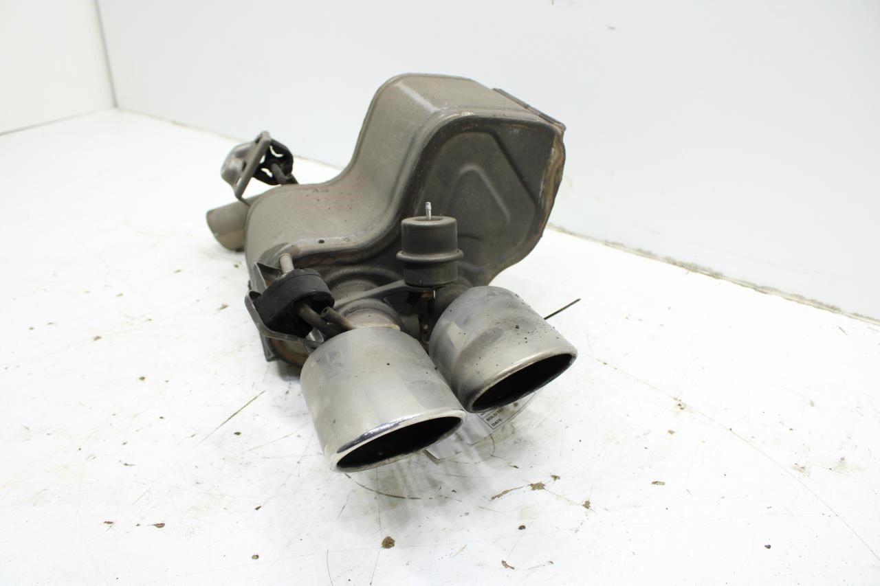 Maserati Ghibli 2014-2020 REAR+RIGHT Muffler P/N 670103689
