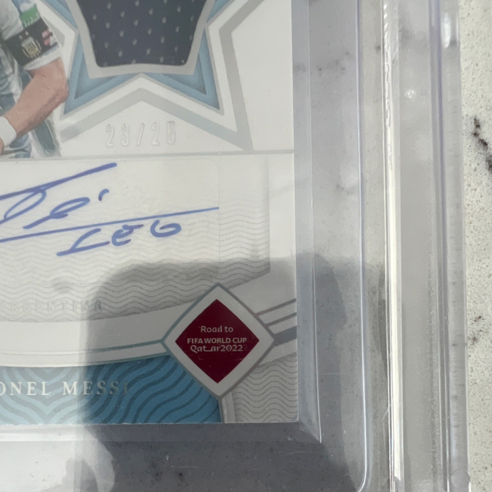 Panini 2022 National Treasures Road to World Cup Messi Auto Patch 23/25 view 4