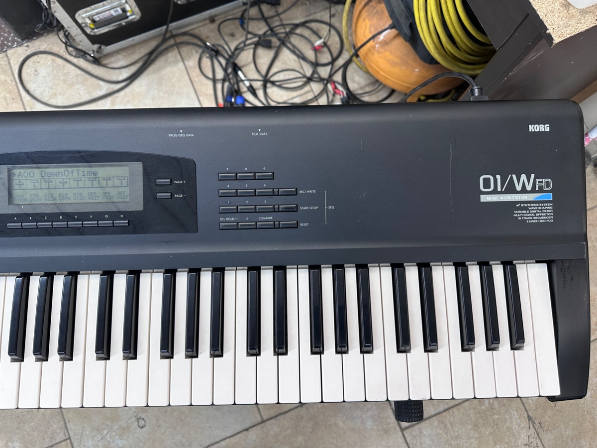 Korg 01/W FD 61-Key Music Workstation Synthesizer Keyboard Tested